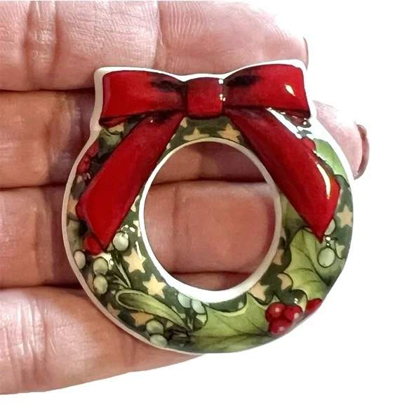 Two Spode Christmas Brooches Tree Brooch Wreath Brooch Lot Bundle - Picture 3 of 7